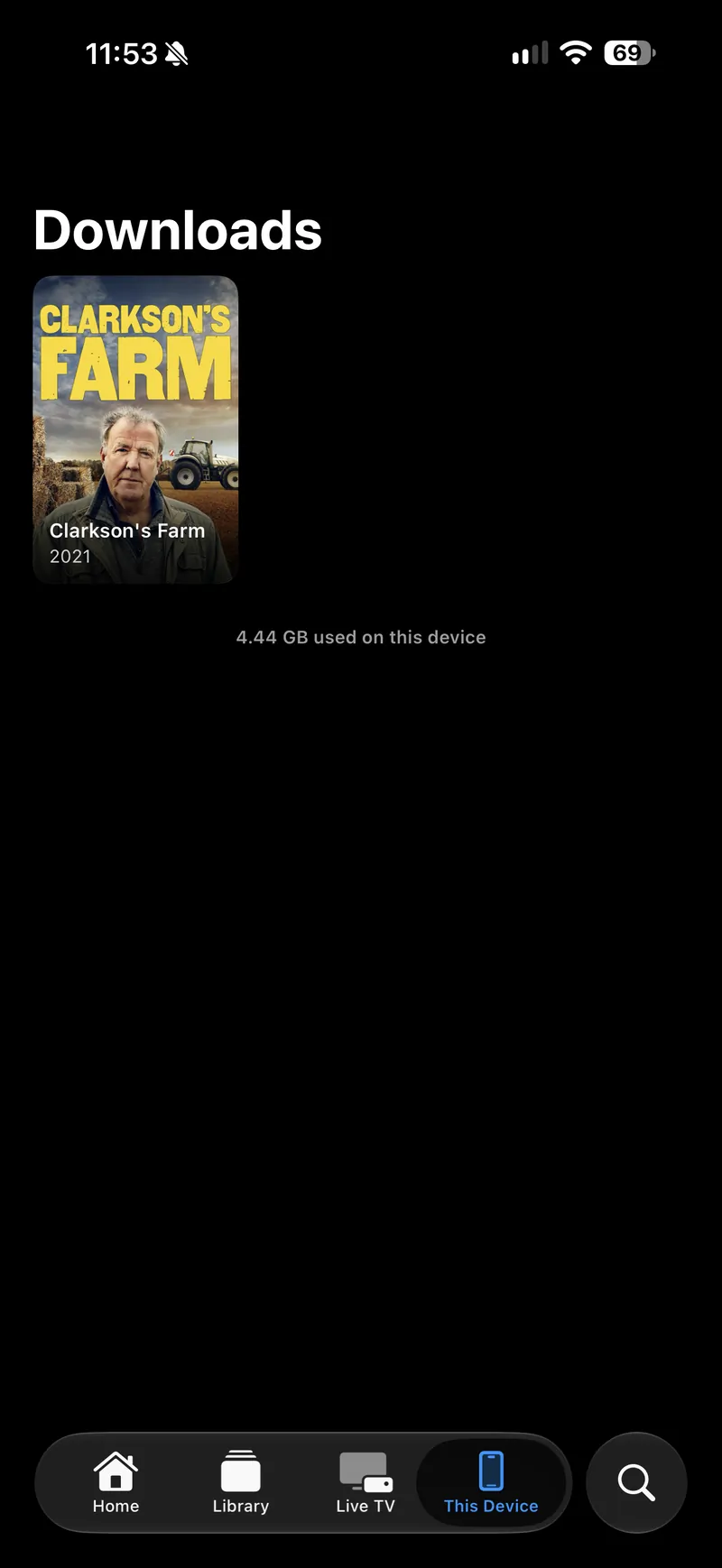 photon on iPhone: the Downloads screen, a series kept on the phone itself, and how much of the device it is taking up.